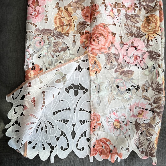 ELLIATT Peplum Dress - Picture 7 of 9